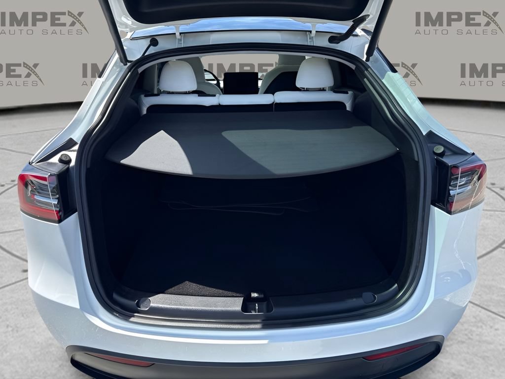 Used 2025 Tesla Model Y Performance AWD/4WD image 21