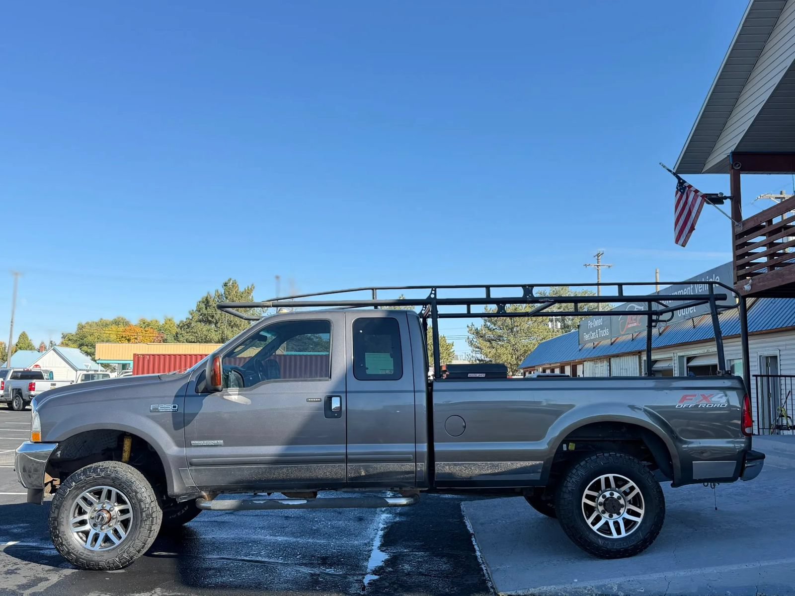 Used 2004 Ford F250 XL AWD/4WD image 4