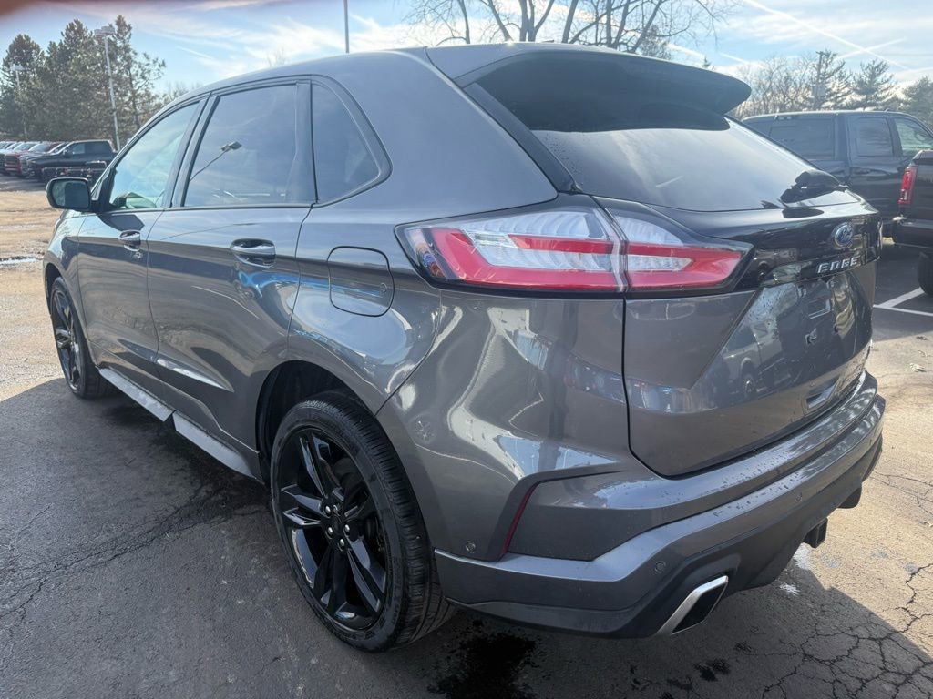 Used 2022 Ford Edge ST w/ Equipment Group 401A image 5