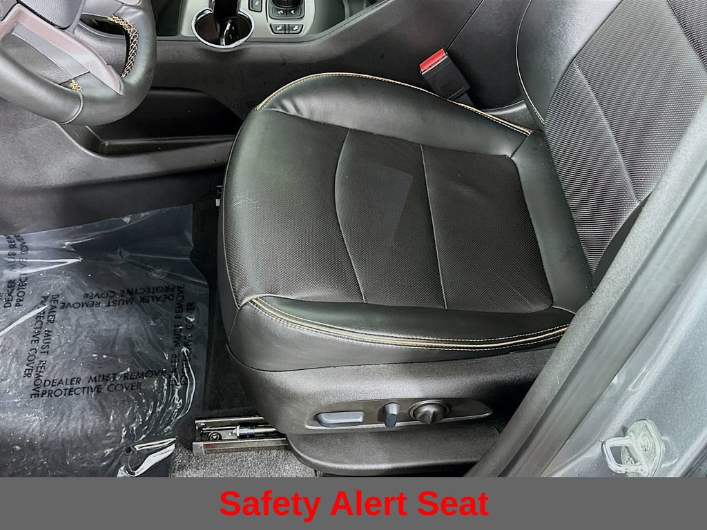 Used 2023 GMC Terrain AT4 w/ Infotainment Package II AWD/4WD image 27