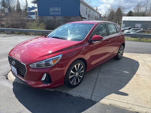 Used 2018 Hyundai Elantra GT FWD image 4
