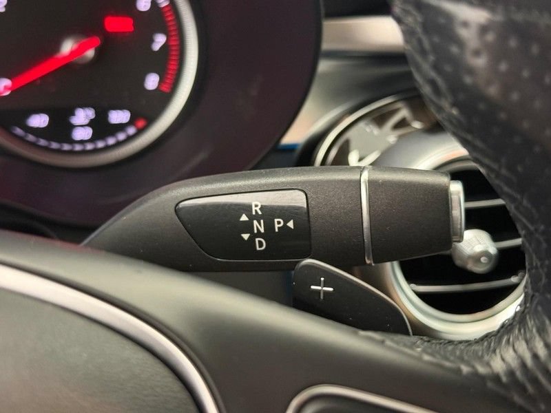 Used 2017 Mercedes-Benz GLC 300 4MATIC Coupe image 16