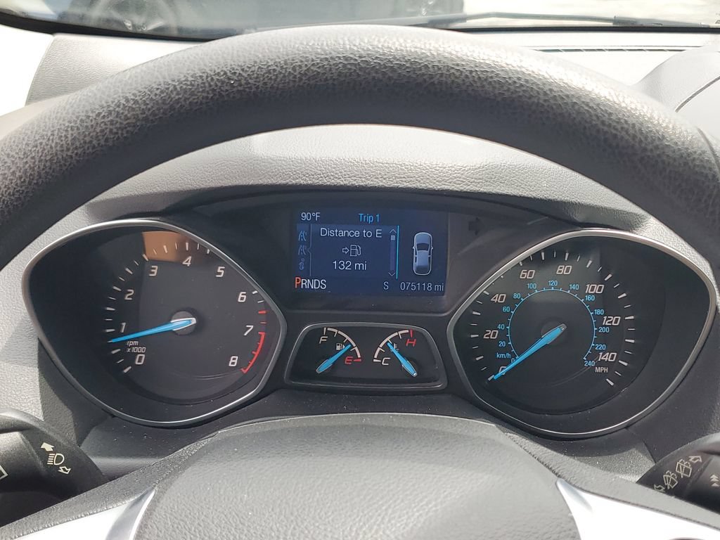 Used 2015 Ford Escape S FWD image 25