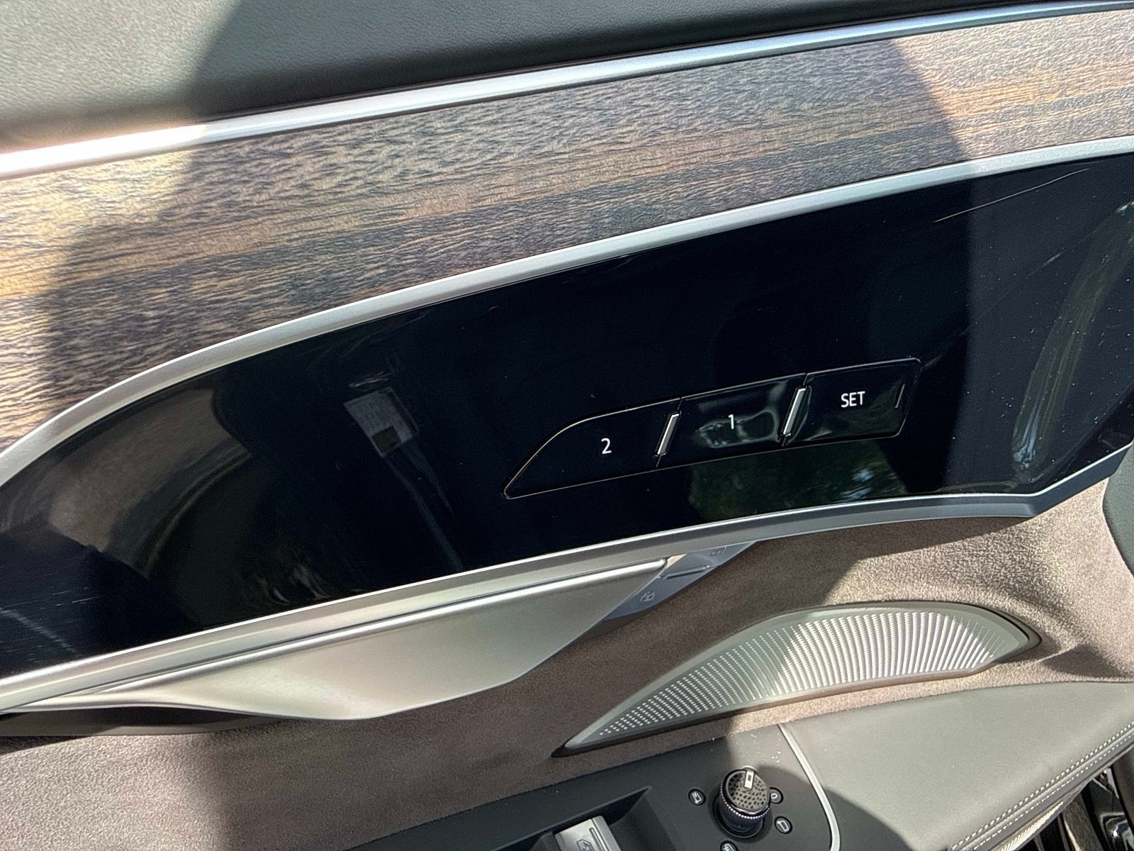 New 2027 Audi A8 L 3.0T AWD/4WD image 18