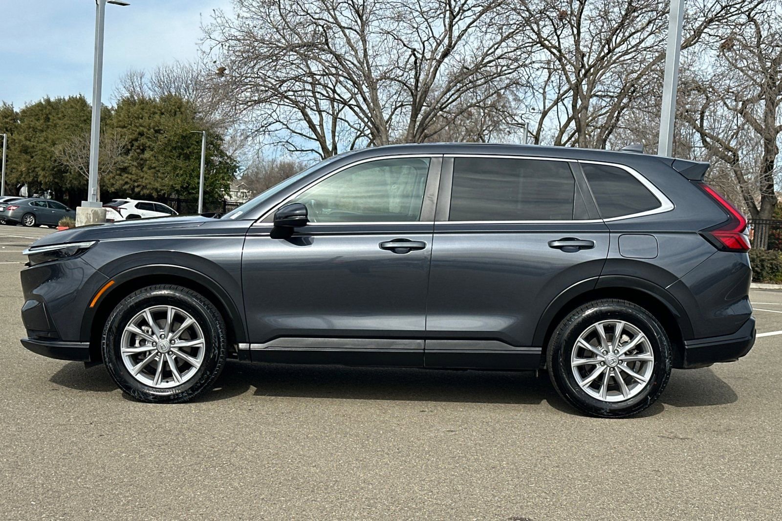 Used 2025 Honda CR-V EX-L image 7