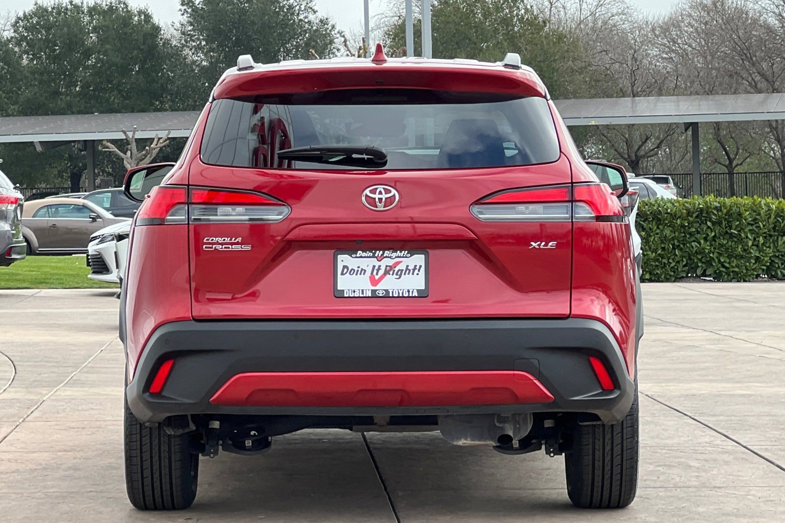 Certified 2023 Toyota Corolla Cross XLE image 6