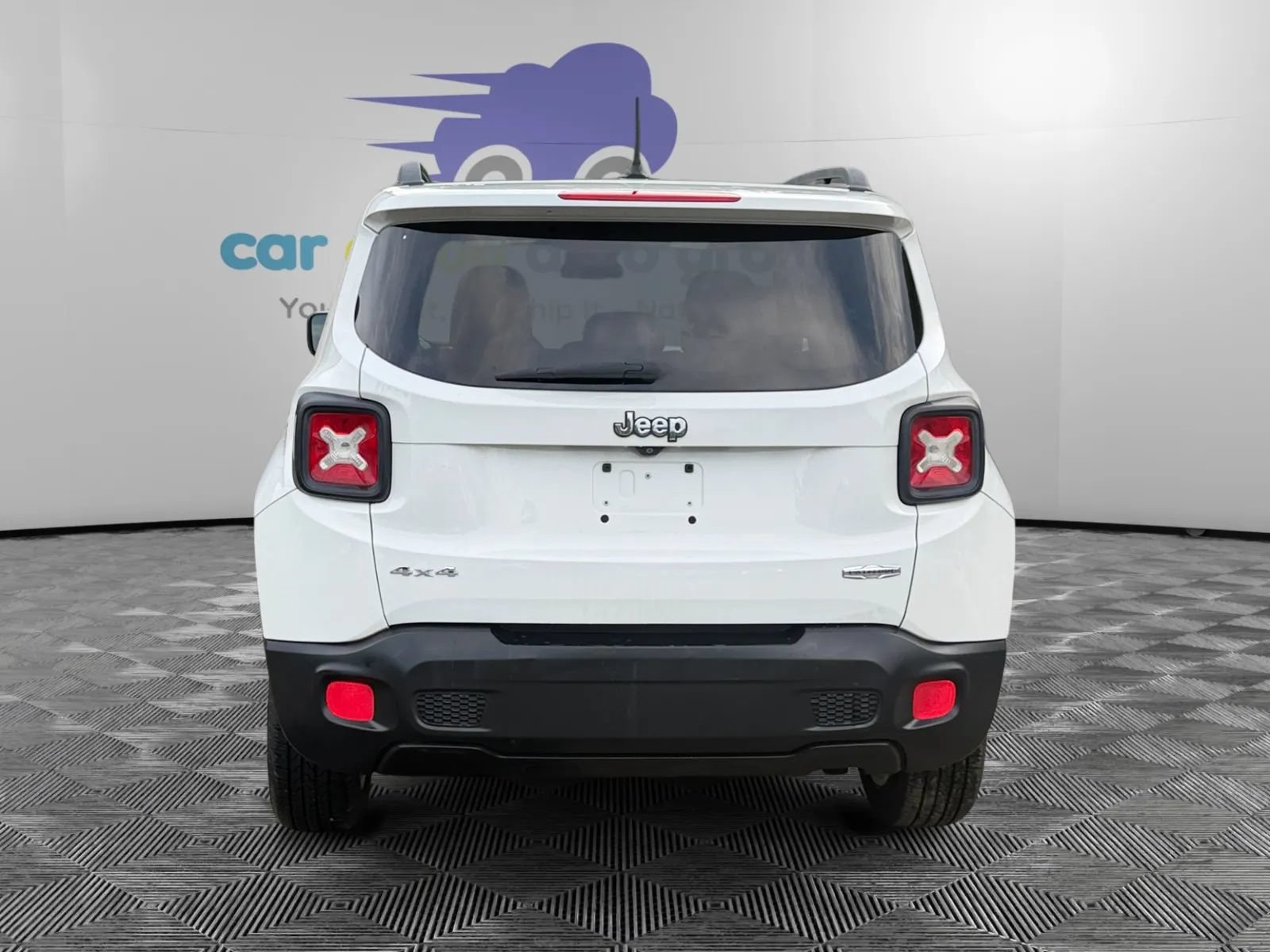 Used 2015 Jeep Renegade Latitude AWD/4WD image 4