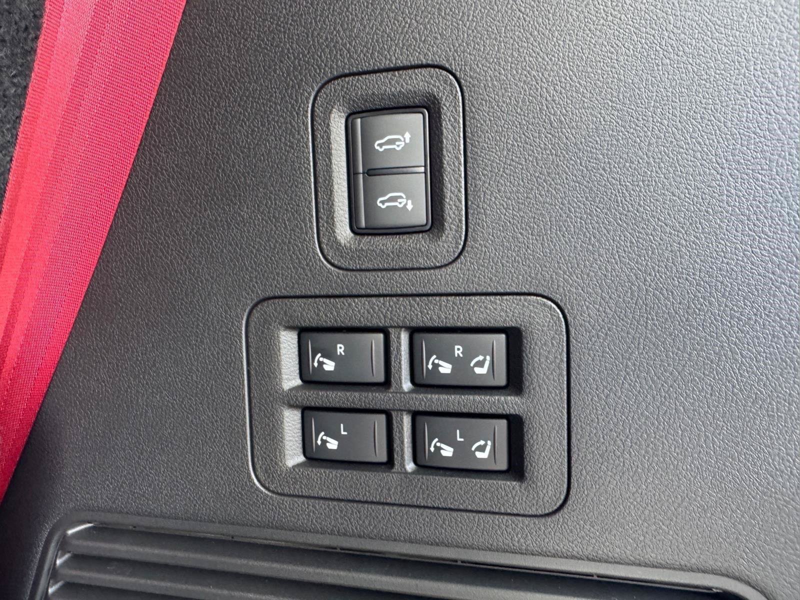 Used 2026 Nissan Armada NISMO AWD/4WD image 13