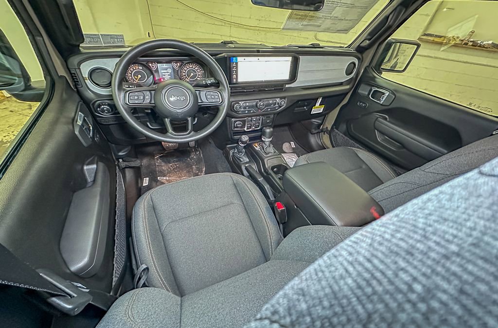 New 2026 Jeep Gladiator Sport image 9