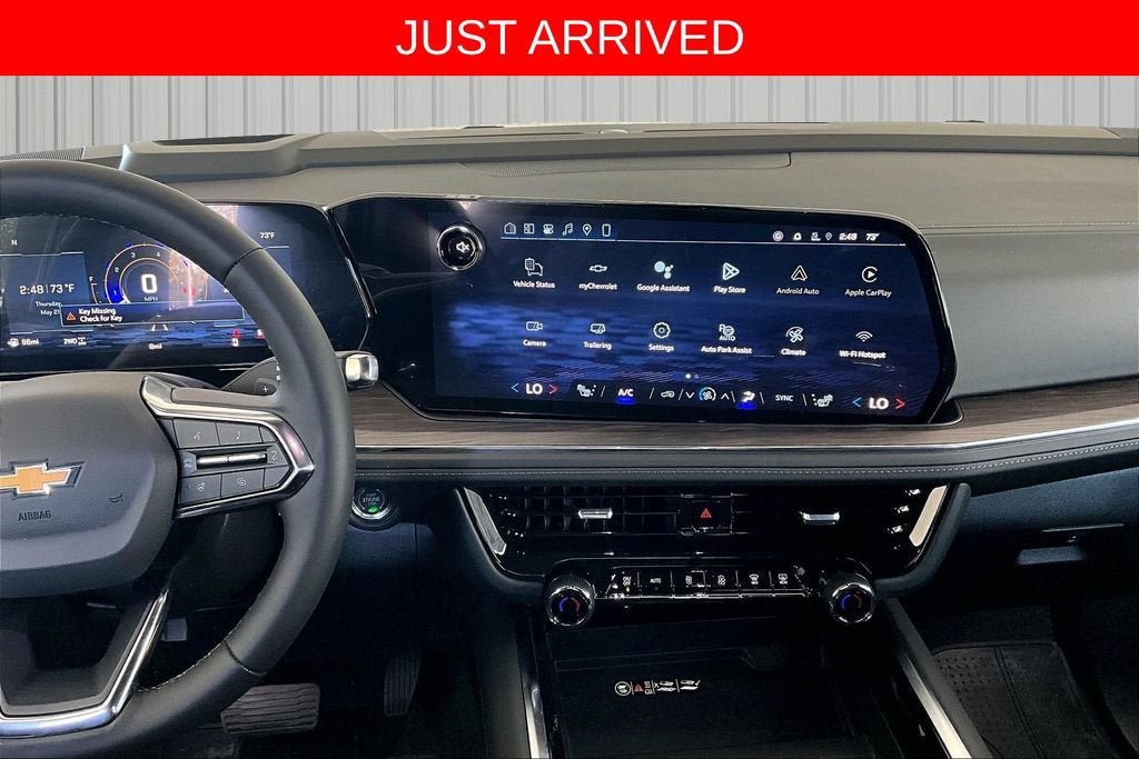 New 2026 Chevrolet Suburban LT w/ Comfort Package AWD/4WD image 4