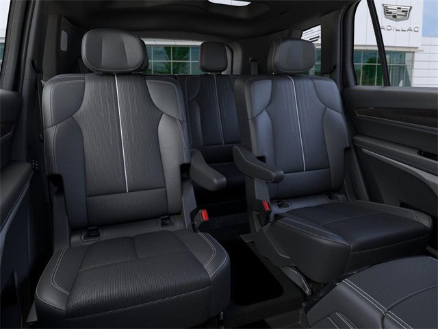 New 2026 Cadillac Vistiq Luxury w/ LPO, Floor Liner Package image 17