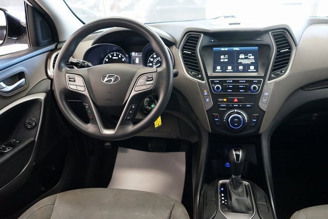 Used 2017 Hyundai Santa Fe Sport image 8