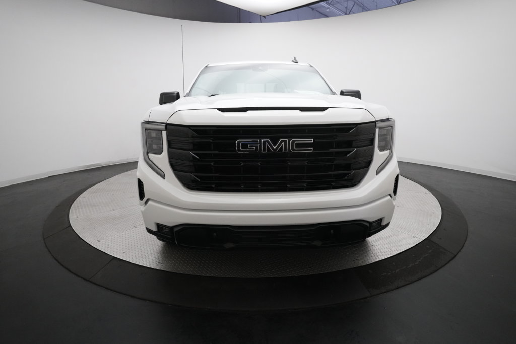 Used 2022 GMC Sierra 1500 Elevation w/ Preferred Package AWD/4WD image 12