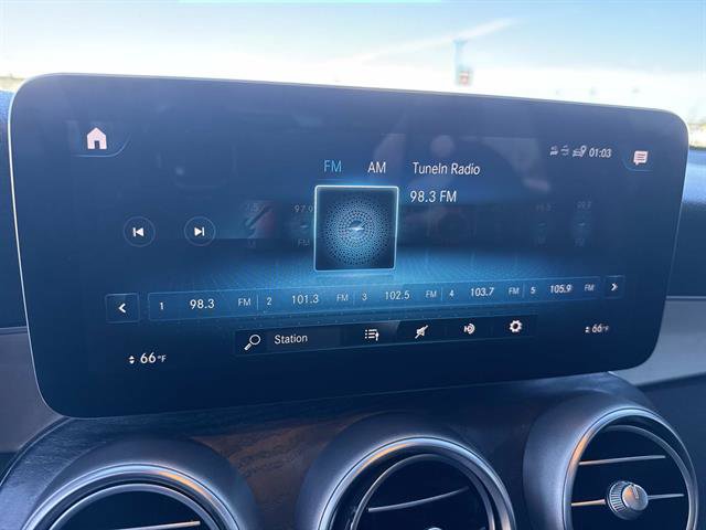 Used 2021 Mercedes-Benz GLC 300 4MATIC image 20