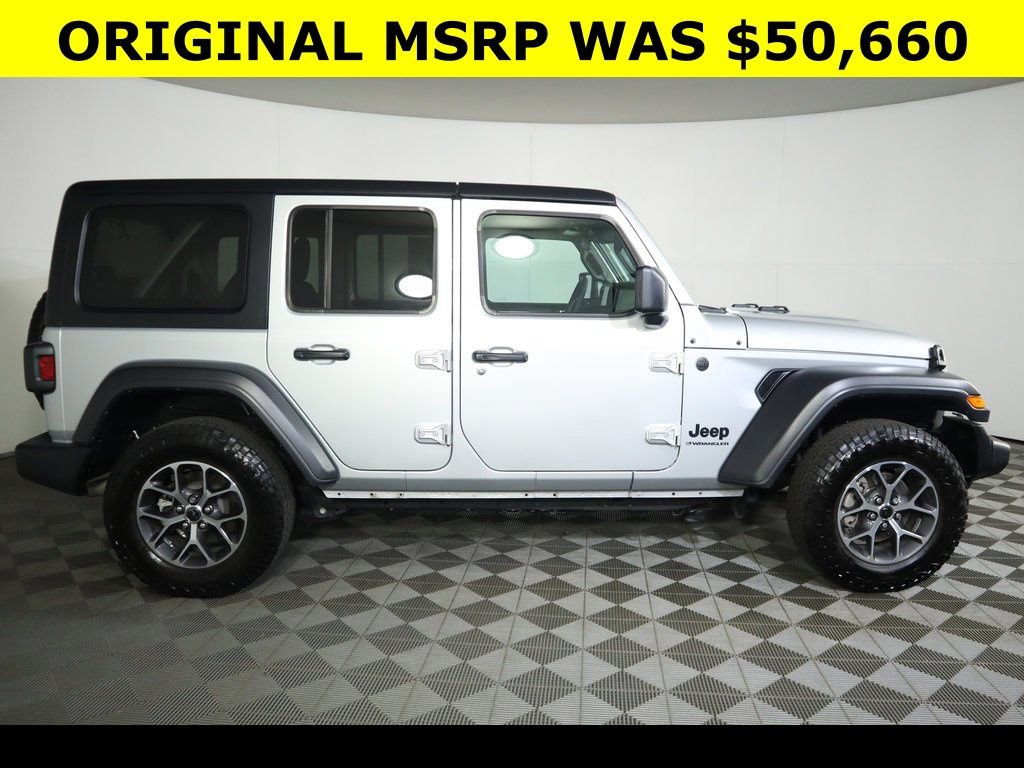 Used 2024 Jeep Wrangler Sport S image 1