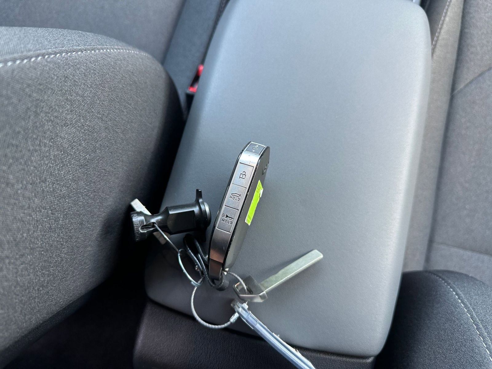 Used 2025 Kia K4 LXS image 22