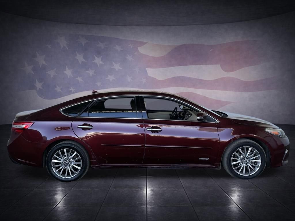 Used 2016 Toyota Avalon Limited image 6