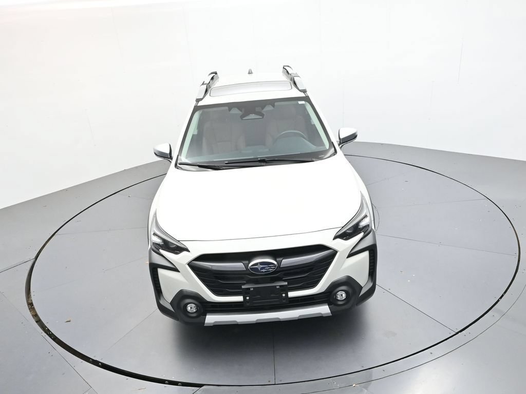 Used 2025 Subaru Outback Touring AWD/4WD image 23