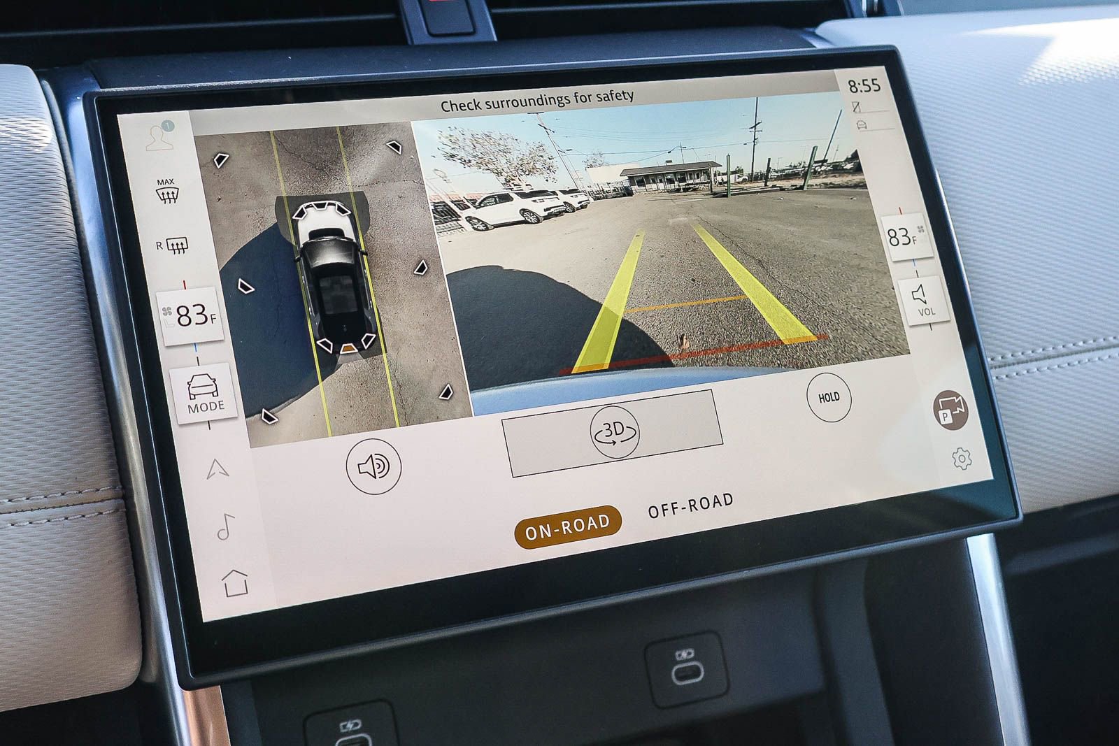 Used 2024 Land Rover Discovery Sport Dynamic SE image 31