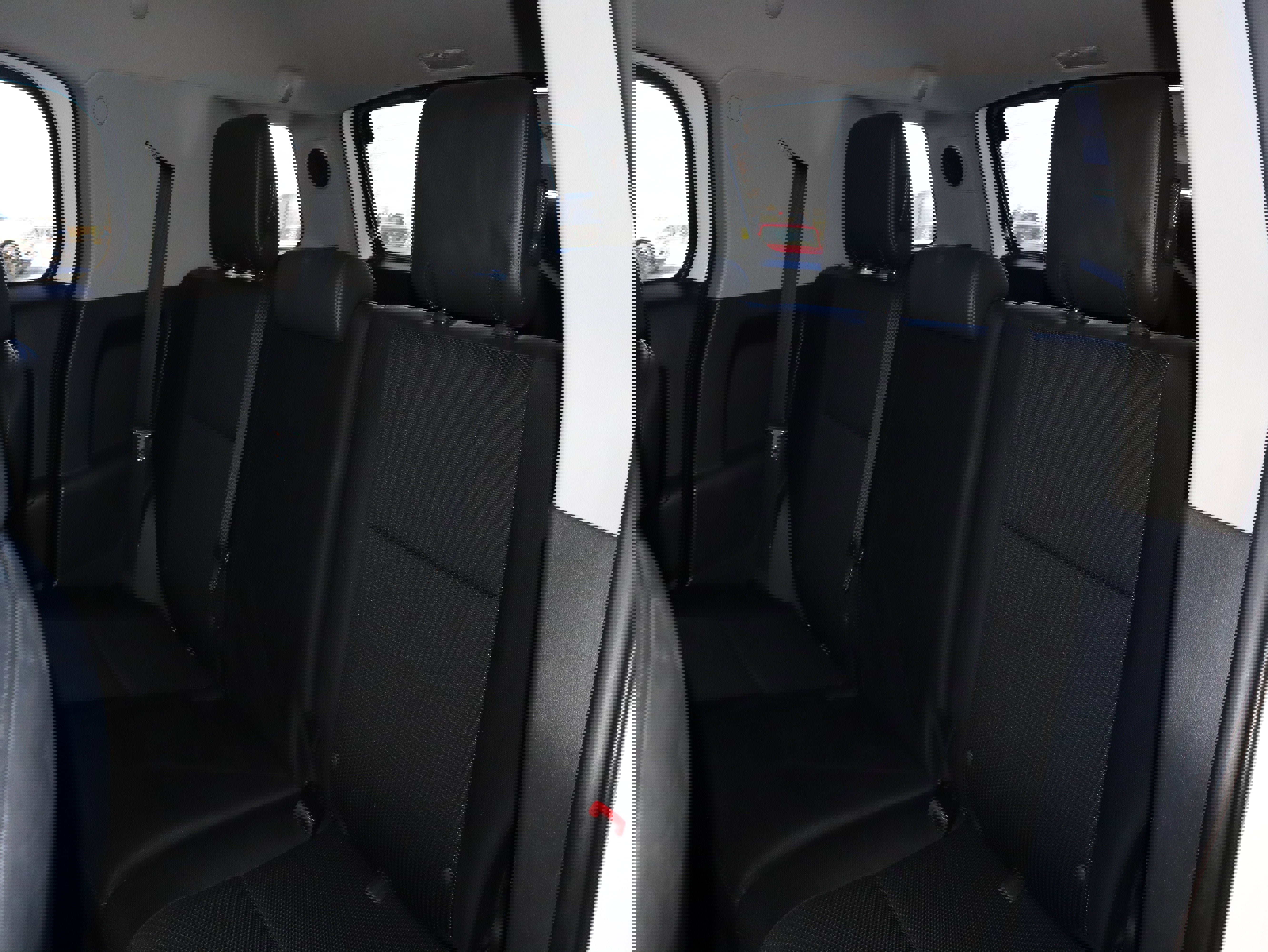 Used 2014 Toyota FJ Cruiser 4WD w/ Upgrade Package image 37