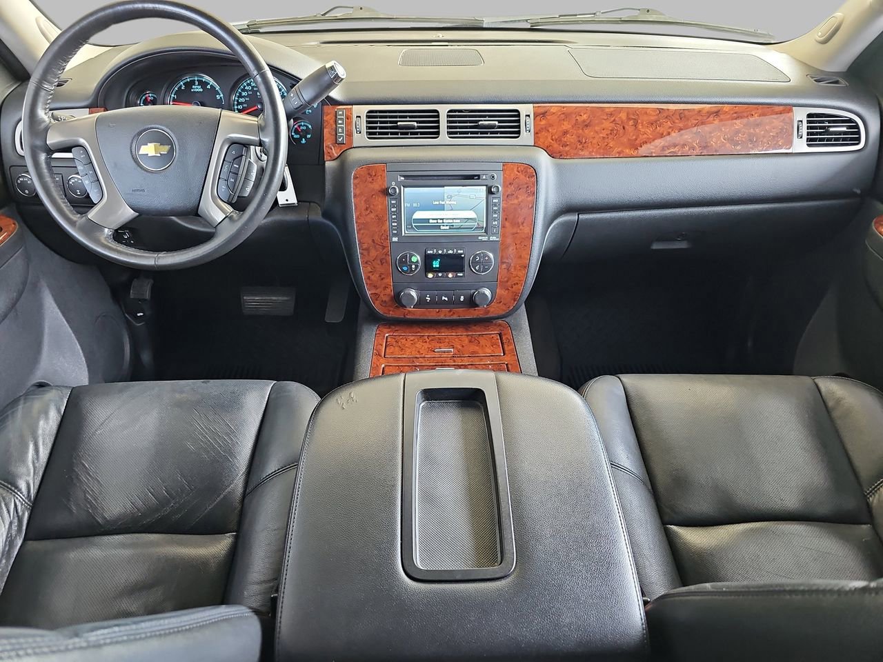 Used 2012 Chevrolet Tahoe LTZ AWD/4WD image 11