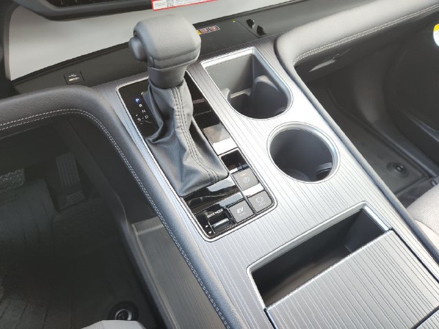 New 2026 Toyota Sienna LE FWD image 19