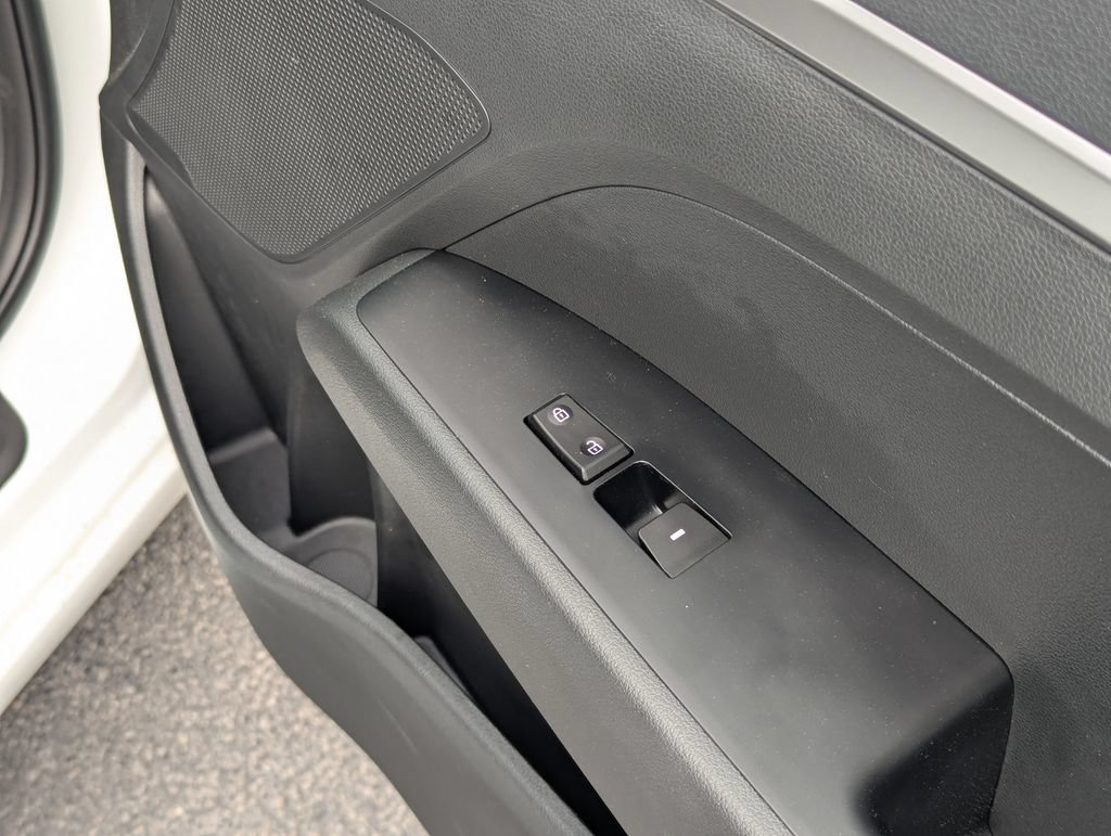 Used 2019 Hyundai Elantra SE w/ Cargo Package FWD image 32