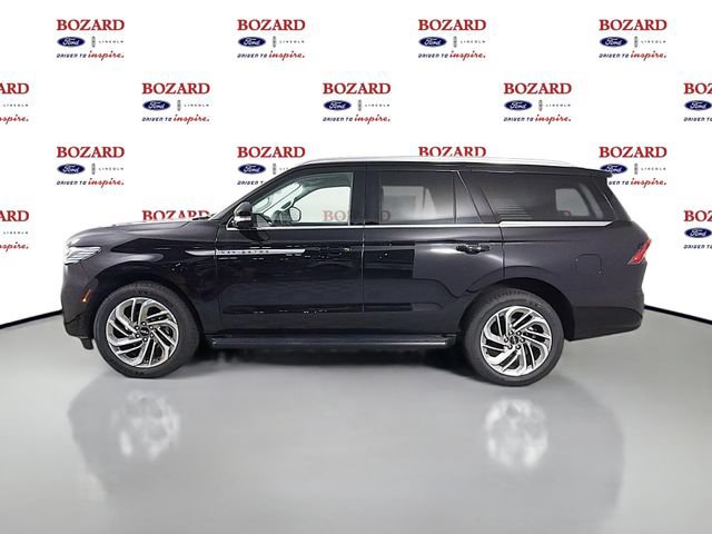 New 2026 Lincoln Navigator Premiere AWD/4WD image 4