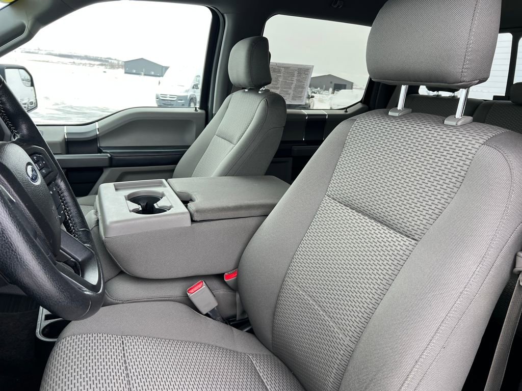 Used 2015 Ford F150 XLT w/ Equipment Group 302A Luxury image 11