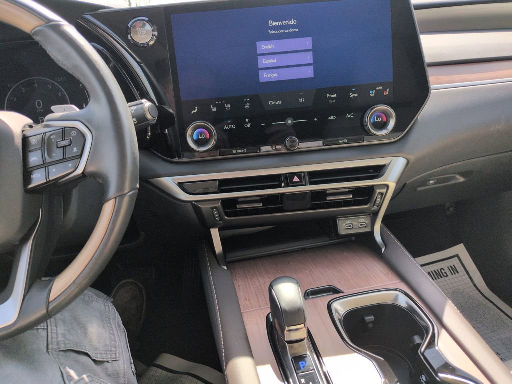 Used 2023 Lexus RX 350 Premium Plus w/ Accessory Package (A2) image 17