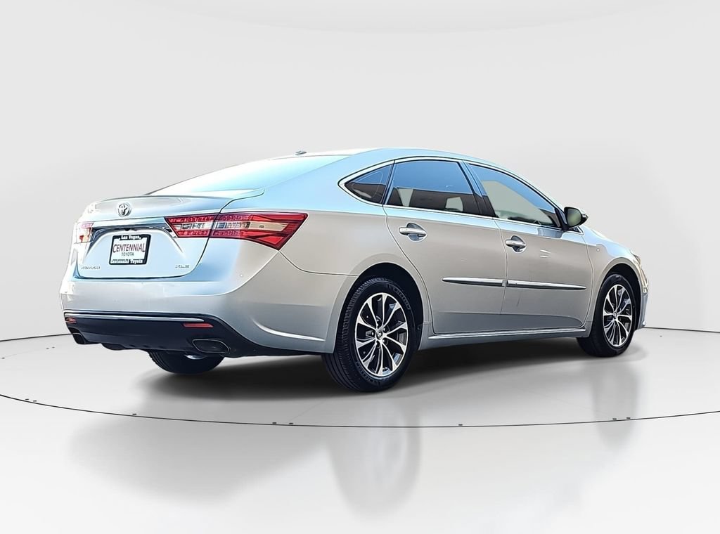 Used 2016 Toyota Avalon XLE Premium w/ Protection Package FWD image 5