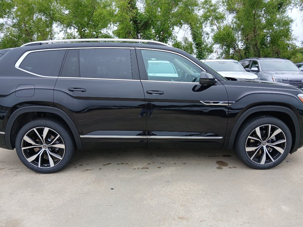 New 2026 Volkswagen Atlas SEL Premium R-Line AWD/4WD image 6