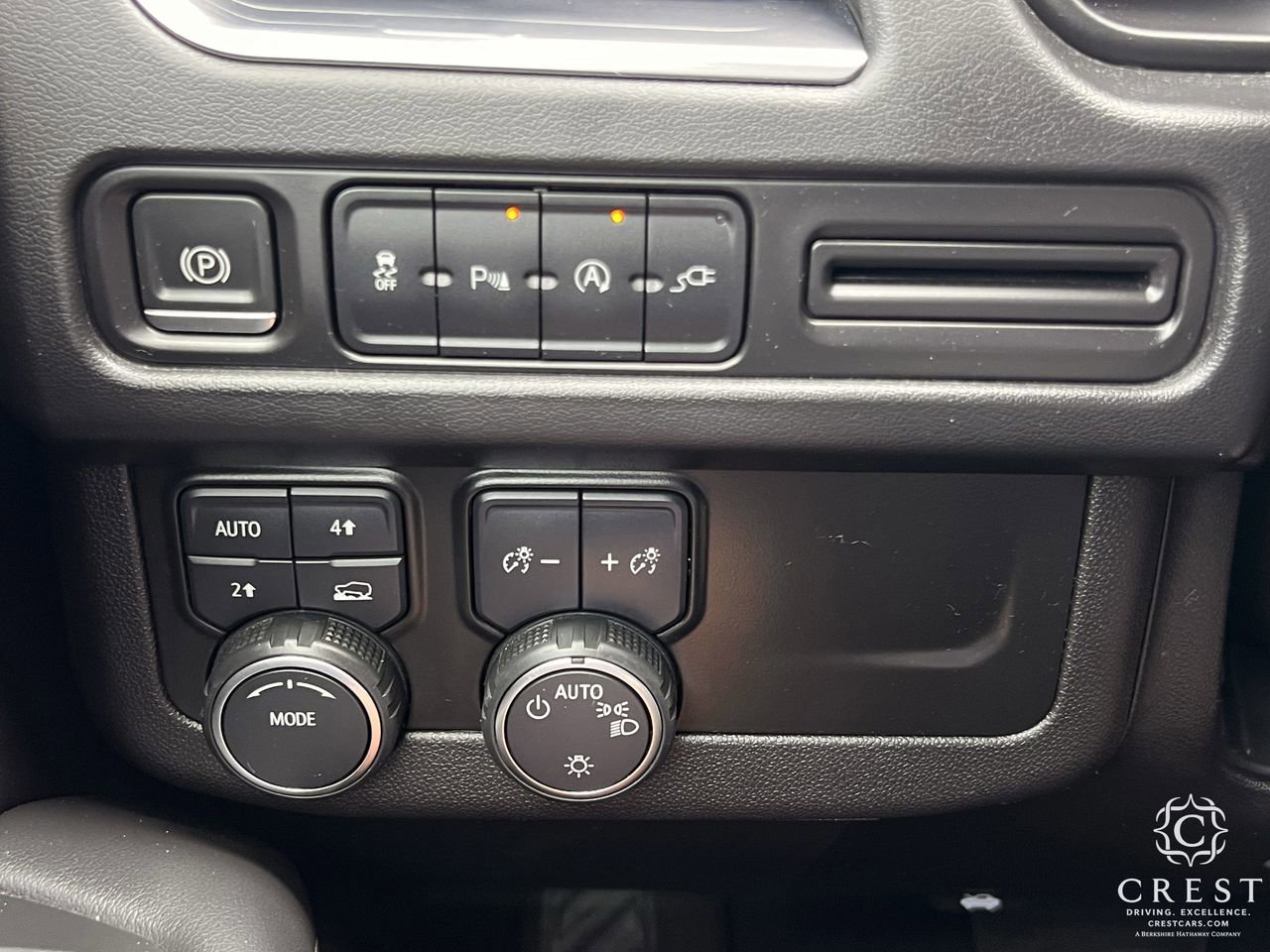 Used 2021 Chevrolet Tahoe LT AWD/4WD image 21
