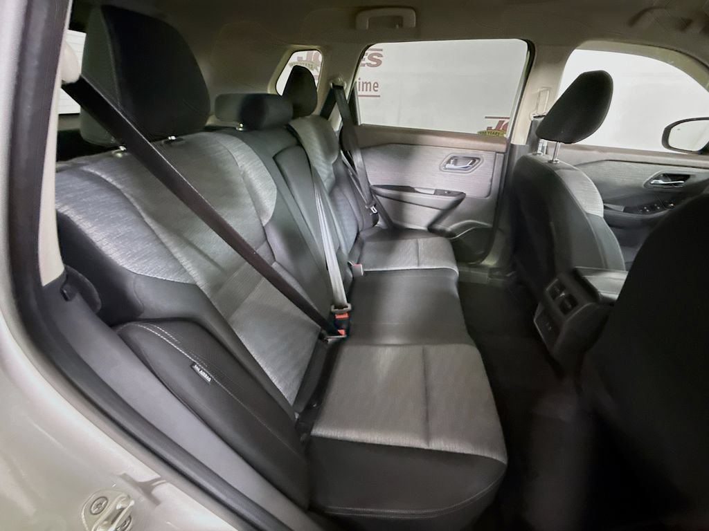 Certified 2023 Nissan Rogue SV AWD/4WD image 28