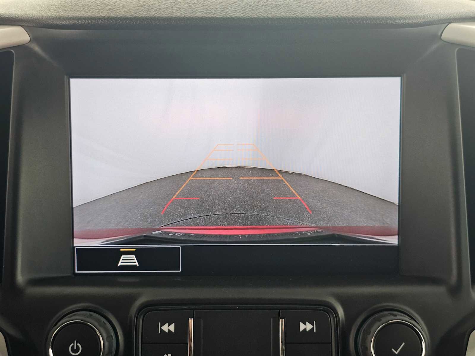 Used 2023 GMC Terrain SLT image 30