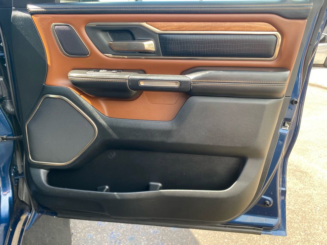 Used 2020 RAM 1500 Longhorn AWD/4WD image 16