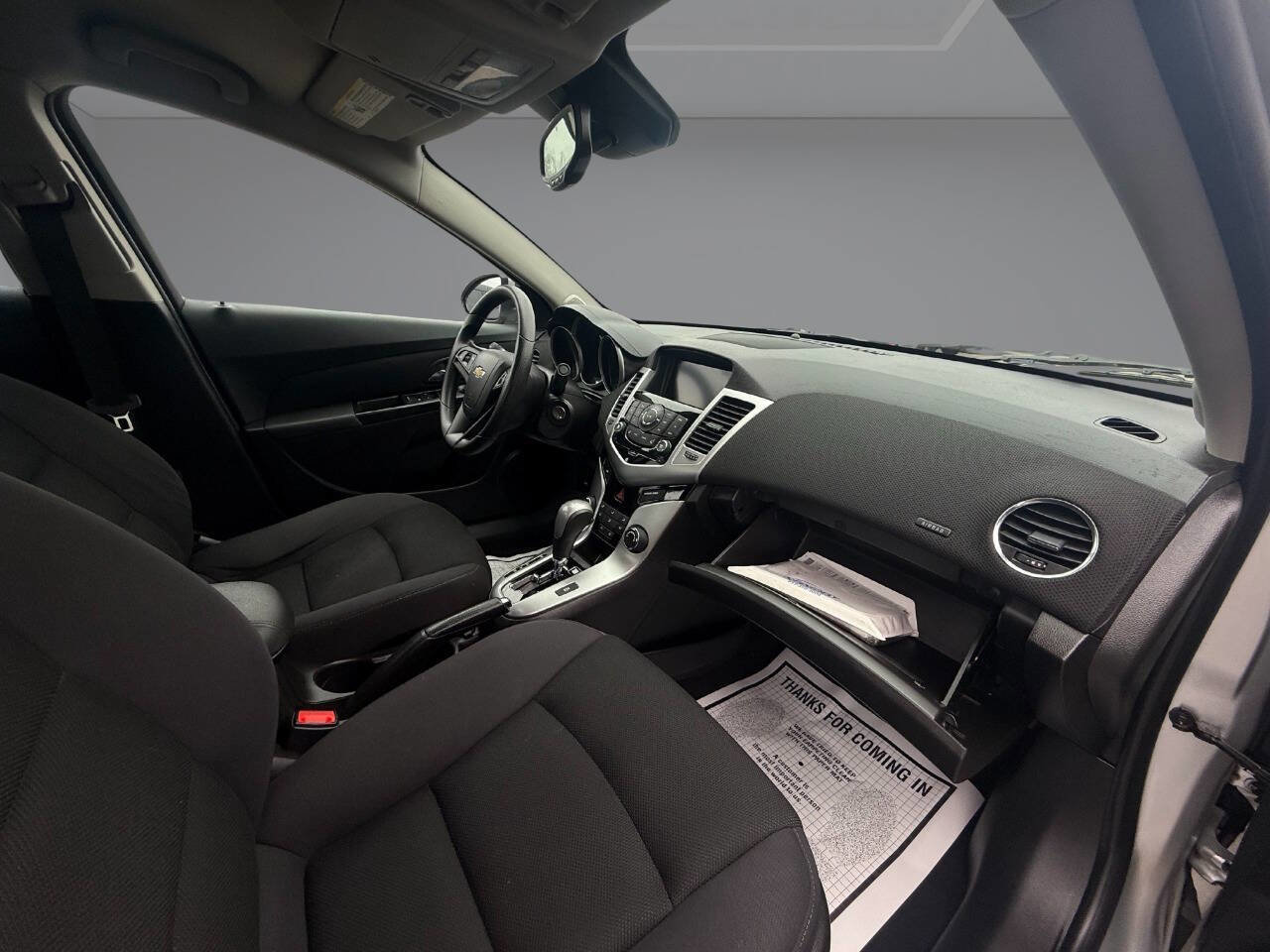 Used 2015 Chevrolet Cruze LT image 34