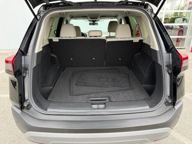 Certified 2023 Nissan Rogue SV AWD/4WD image 10
