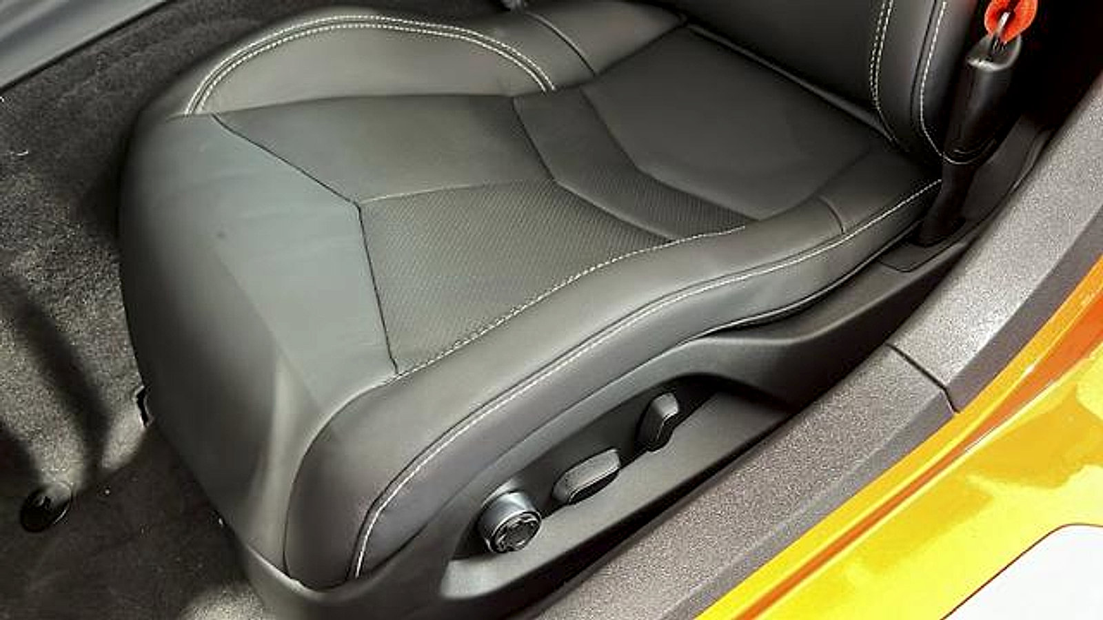 New 2025 Chevrolet Corvette Stingray Preferred Conv w/ Z51 Performance Package image 11