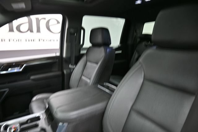 Used 2023 Chevrolet Silverado 1500 RST w/ Convenience Package II AWD/4WD image 16