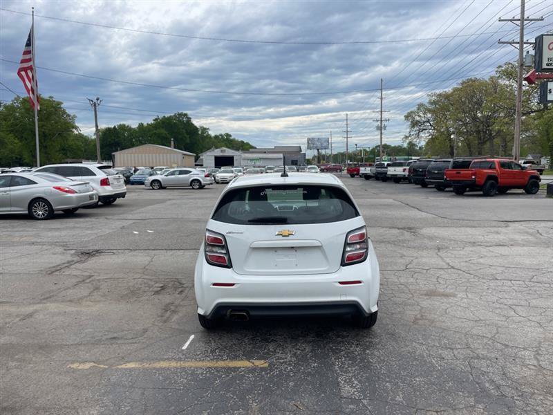 Used 2017 Chevrolet Sonic LT FWD image 6