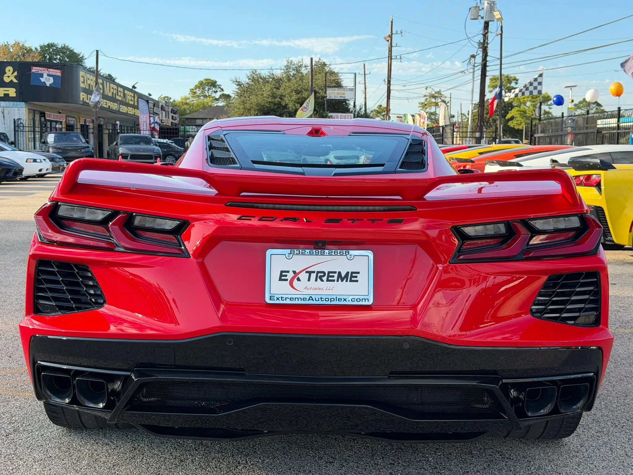 Used 2023 Chevrolet Corvette Stingray Premium Cpe w/ Z51 Performance Package RWD image 3