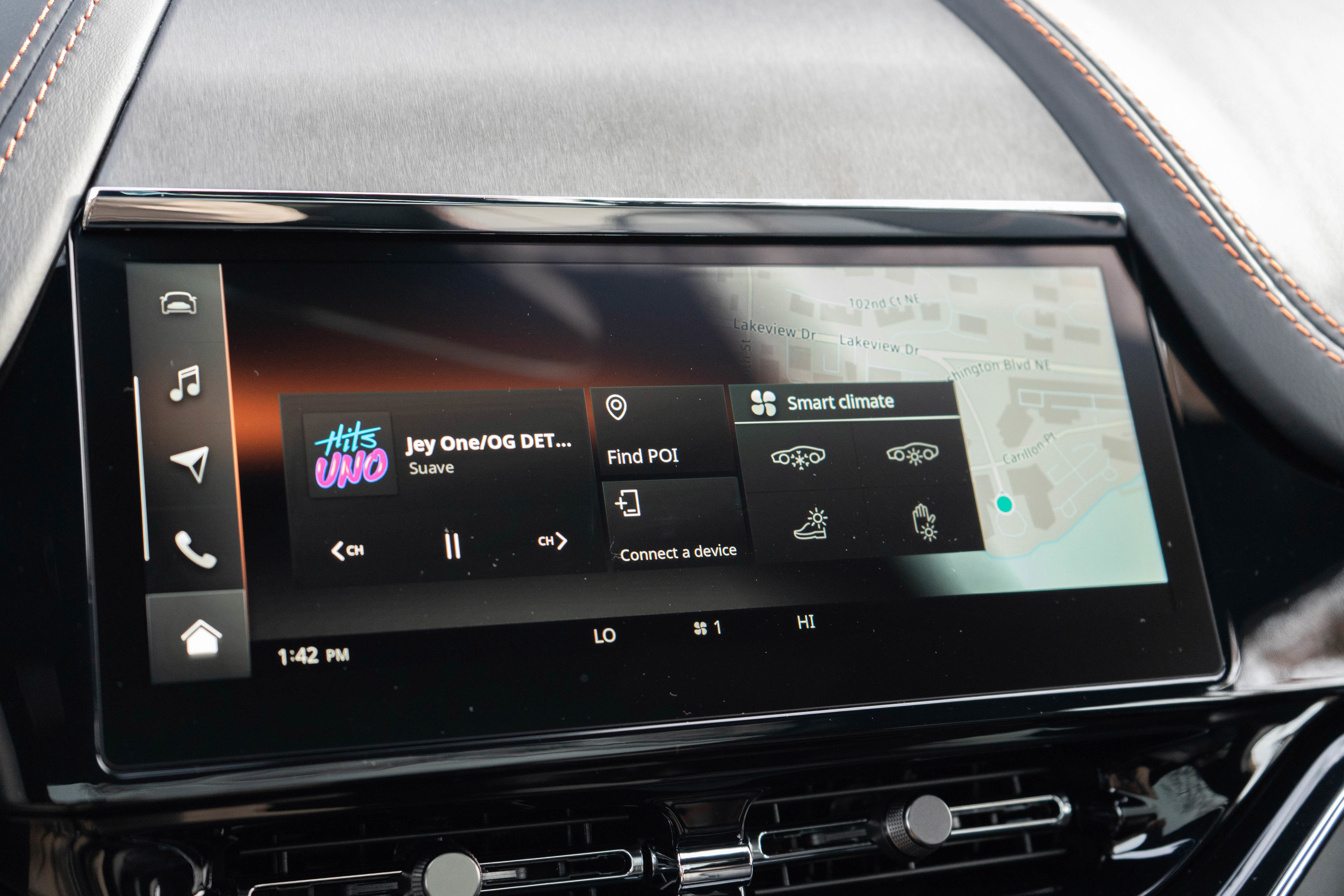 New 2026 Aston Martin DBX 707 AWD/4WD image 16