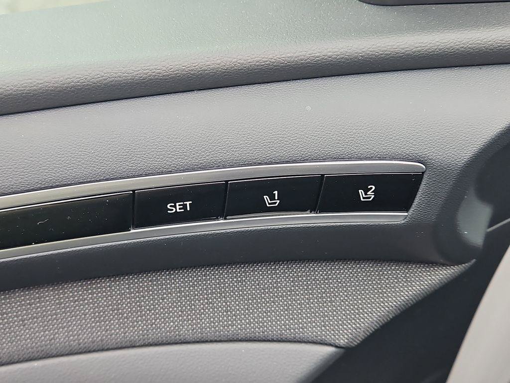New 2024 Hyundai Tucson Limited AWD/4WD image 12