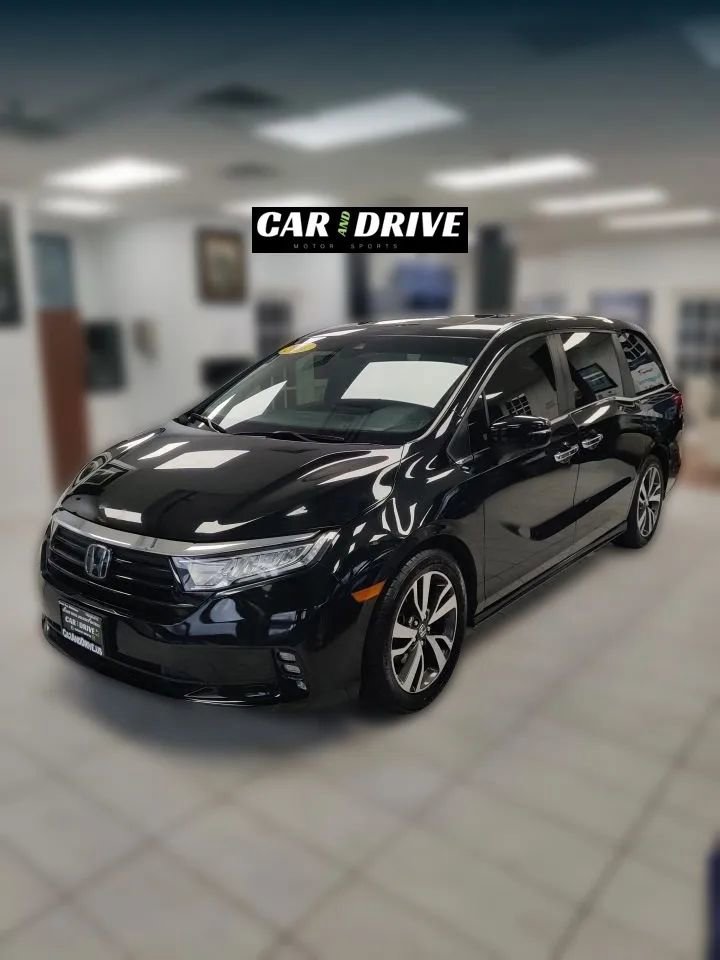 Used 2021 Honda Odyssey Touring image 1