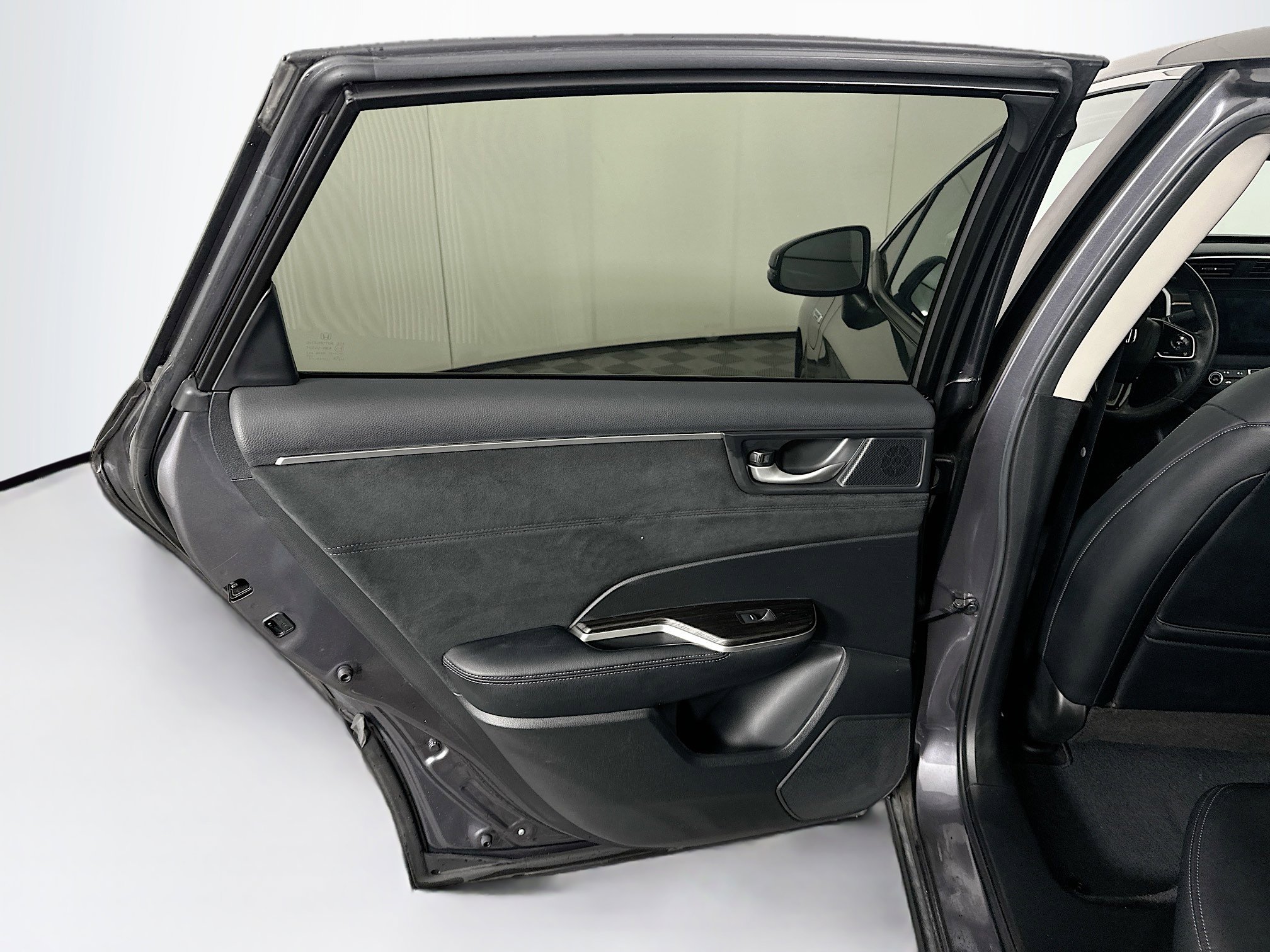 Used 2020 Honda Clarity Touring image 25