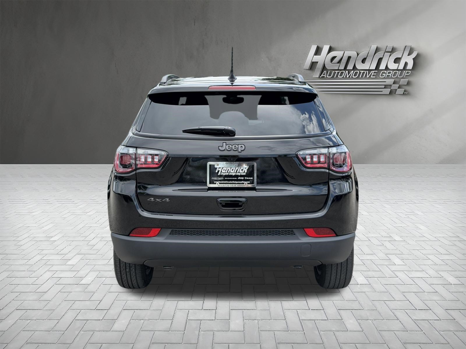 New 2026 Jeep Compass Latitude AWD/4WD image 9