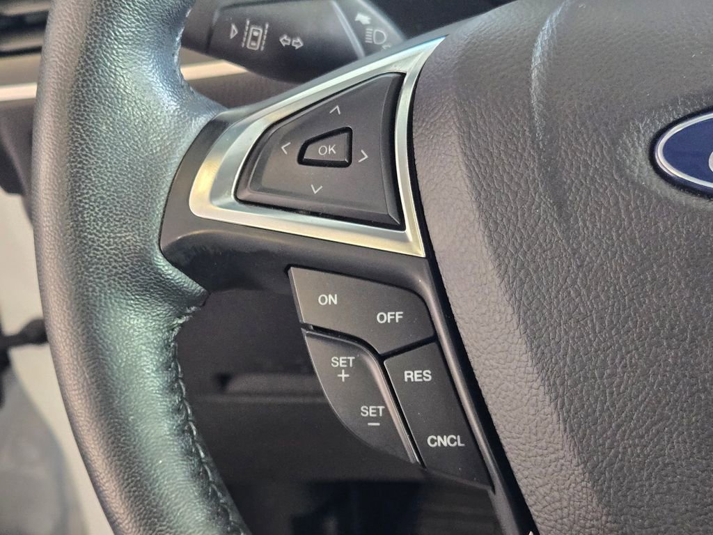 Used 2022 Ford Edge SEL w/ Convenience Package image 17