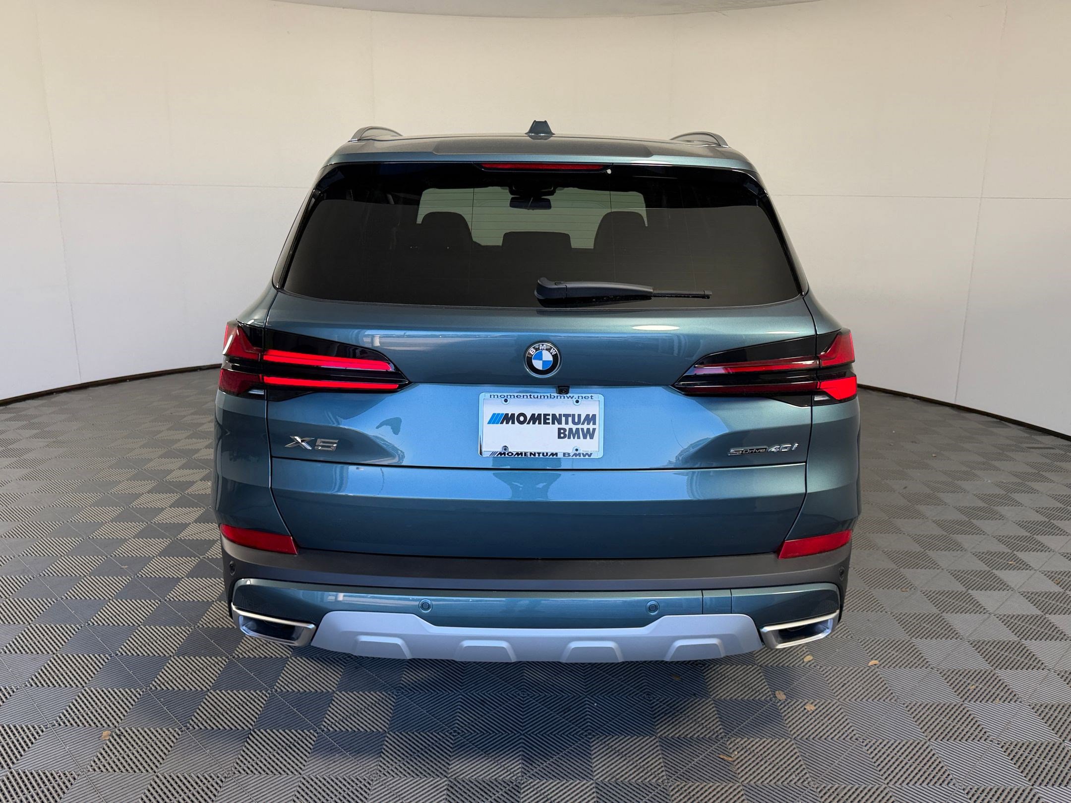 New 2026 BMW X5 sDrive40i w/ Climate Comfort Package image 10