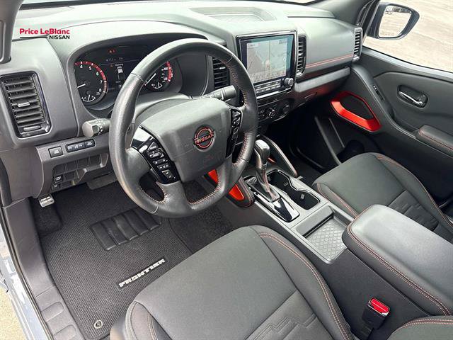 Used 2024 Nissan Frontier Pro-X RWD image 17
